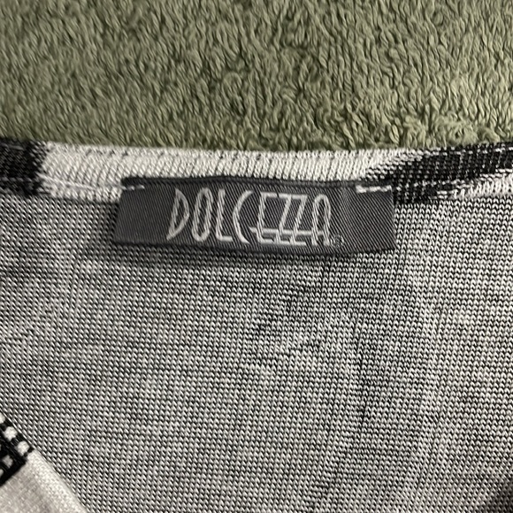 Dragon Dolcezza art sweater beautiful design size small - Picture 5 of 6